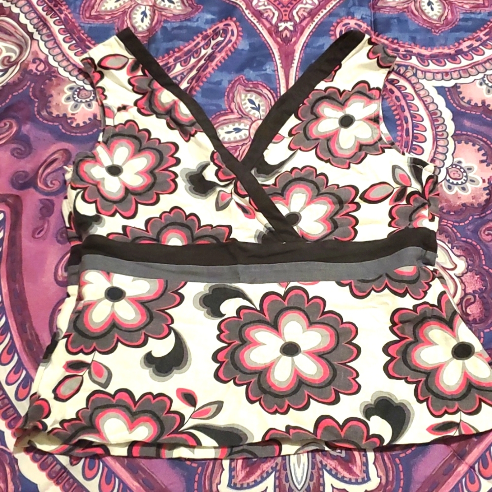 Women top